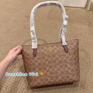 NWT COACH Fiona Zip Tote Bag In Signature Canvas CBT18 Gold/Tan/Brown